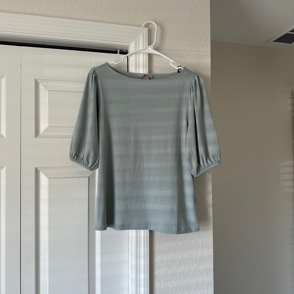 3 for 12 🎉H&M || sage blouse